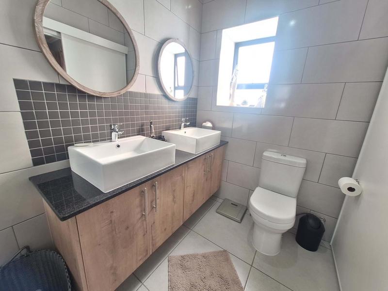3 Bedroom Property for Sale in Hartenbos Heuwels Western Cape